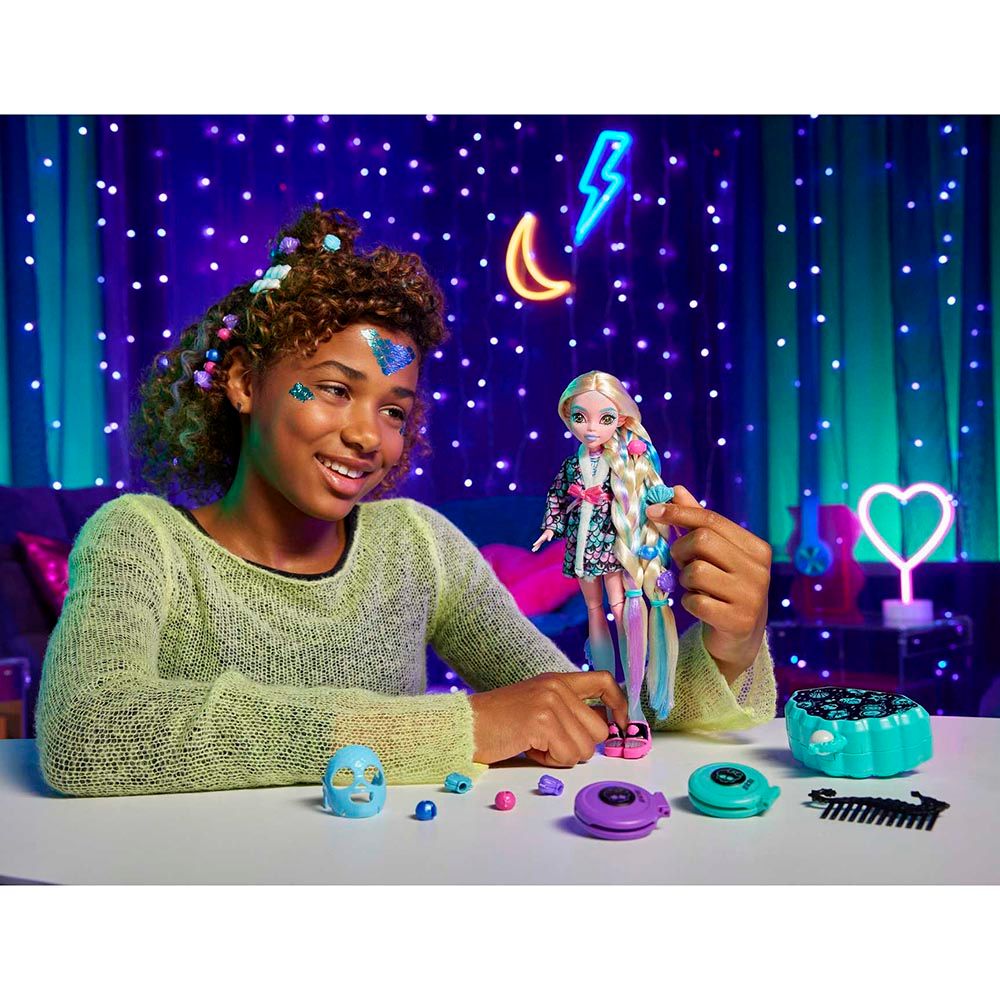 Monster High - Lagoona Spa Day Doll Playset