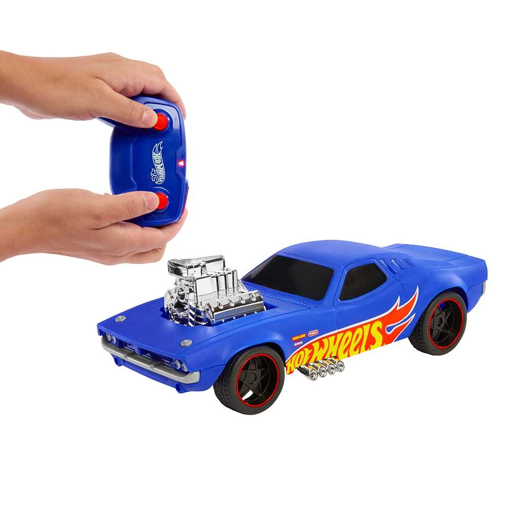 Hot Wheels - 1/16 Rodger Dodger Remote Control Toy Car