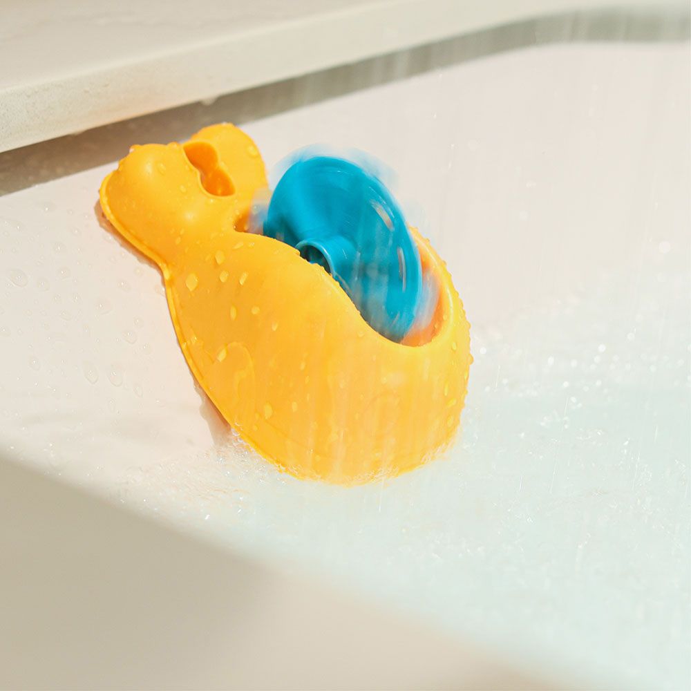 Moon - Anti-Slip Baby Bath Pad w/ 4pcs Floating Duck Bath Toys