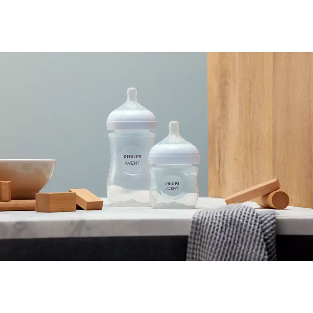 Philips Avent - Natural 3.0 Feeding Newborn Gift Set With 3 Bottles