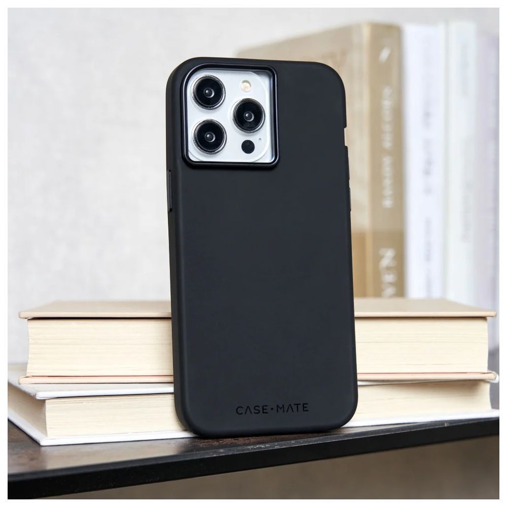 Case-Mate - iPhone 15 Pro Silicone MagSafe Case 6.1-inch - Black