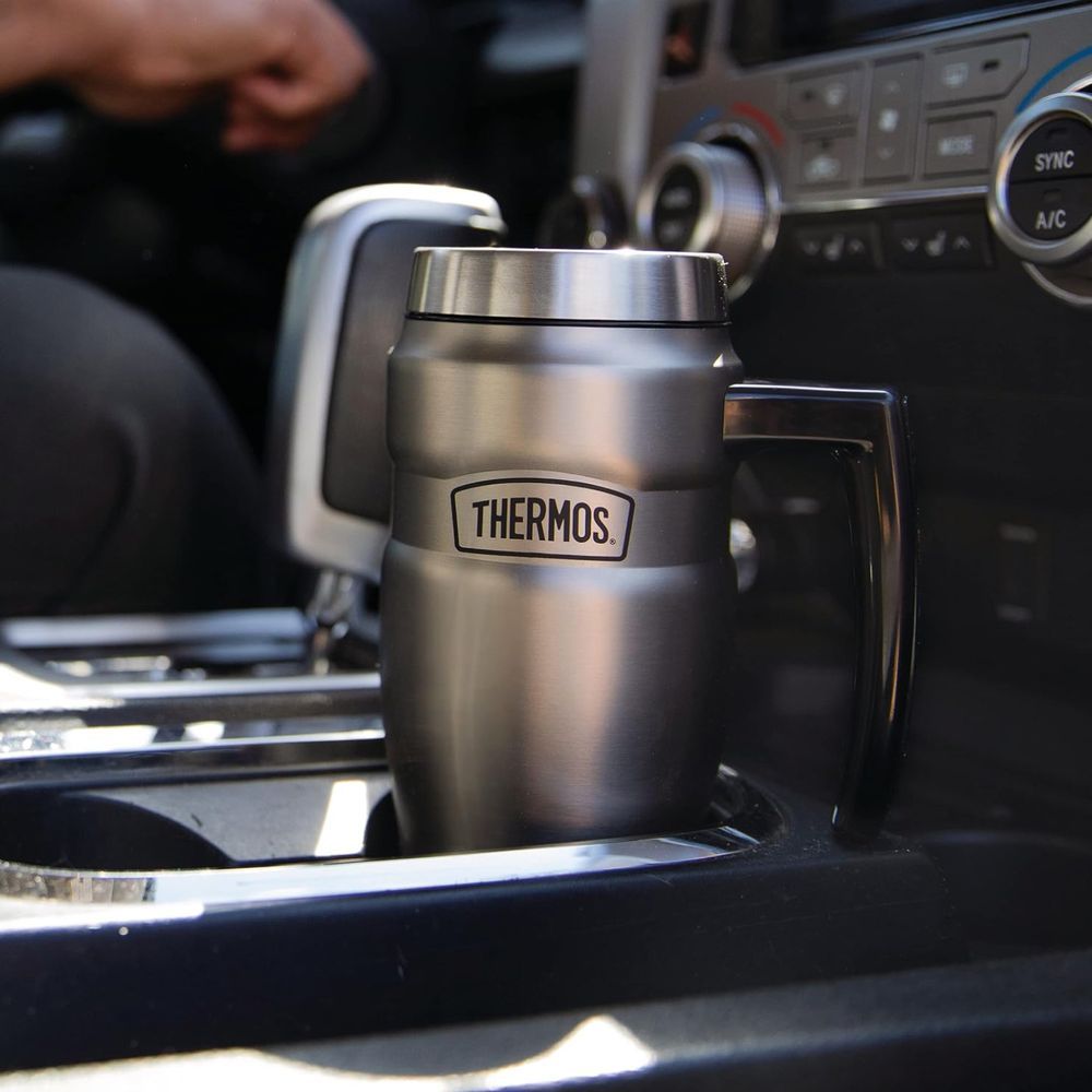 Thermos - Stainless Steel Vacuum Insulated Mug - 470 ml