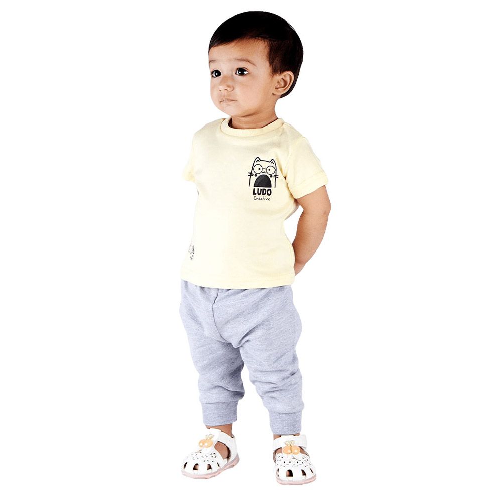 Prokids - 2pc-Set - Printed Baby Tee And Trousers - Yellow