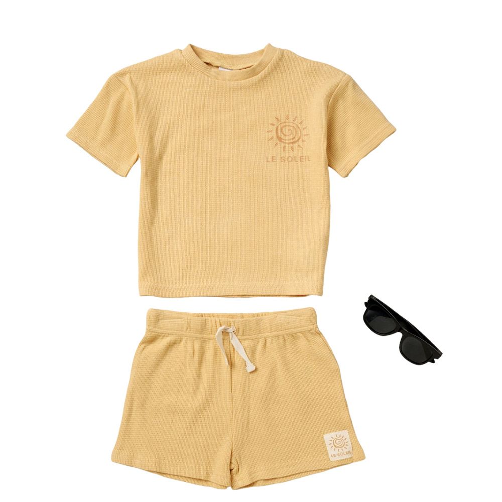 Lily & Jack - 3pc-Set - T-Shirt, Shorts w/ Sunglasses - Yellow