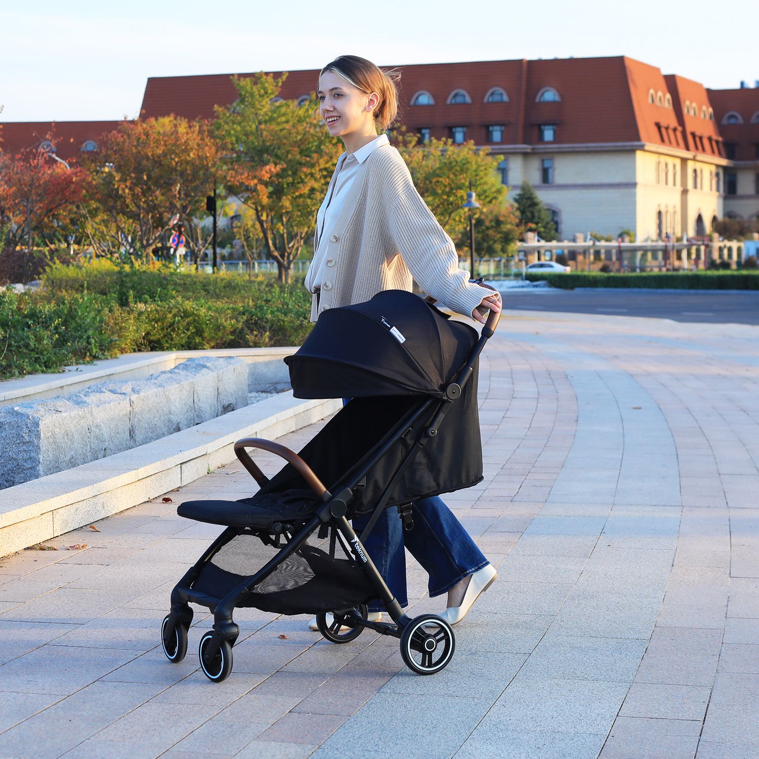 Teknum - Travel Explorer 2 AutoFold Stroller - Black