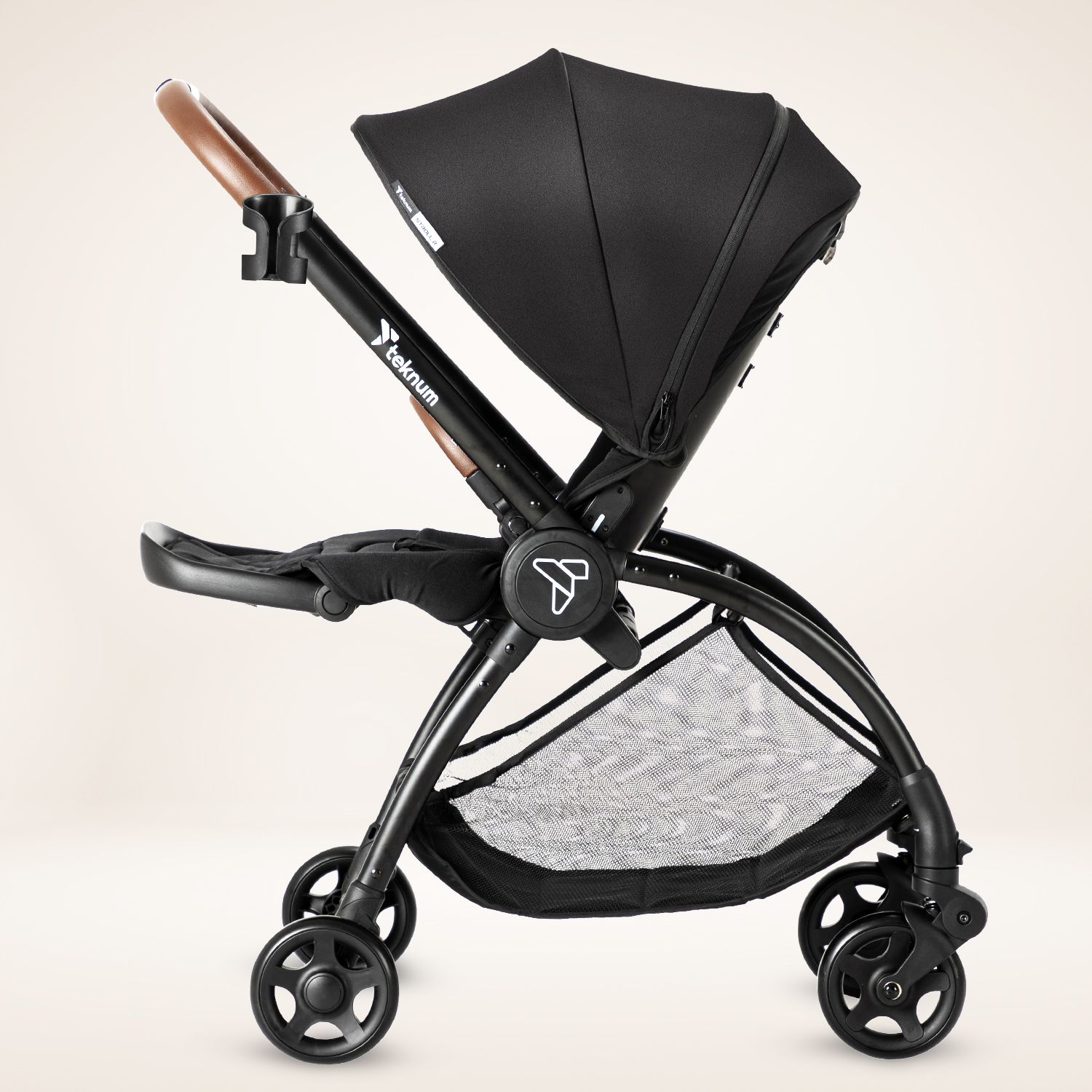 Teknum - Travel Stroll 2 Stroller - Black