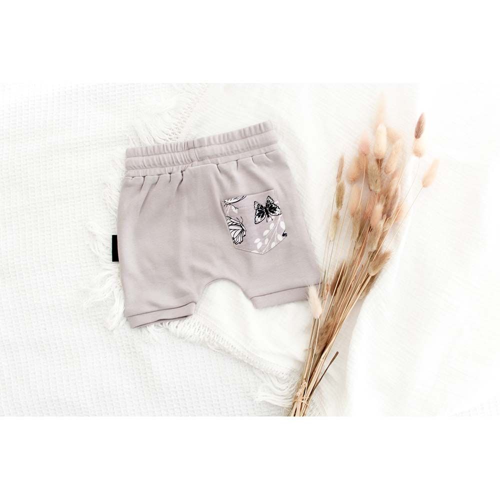 Aster & Oak - Iris Harem Shorts Lavender