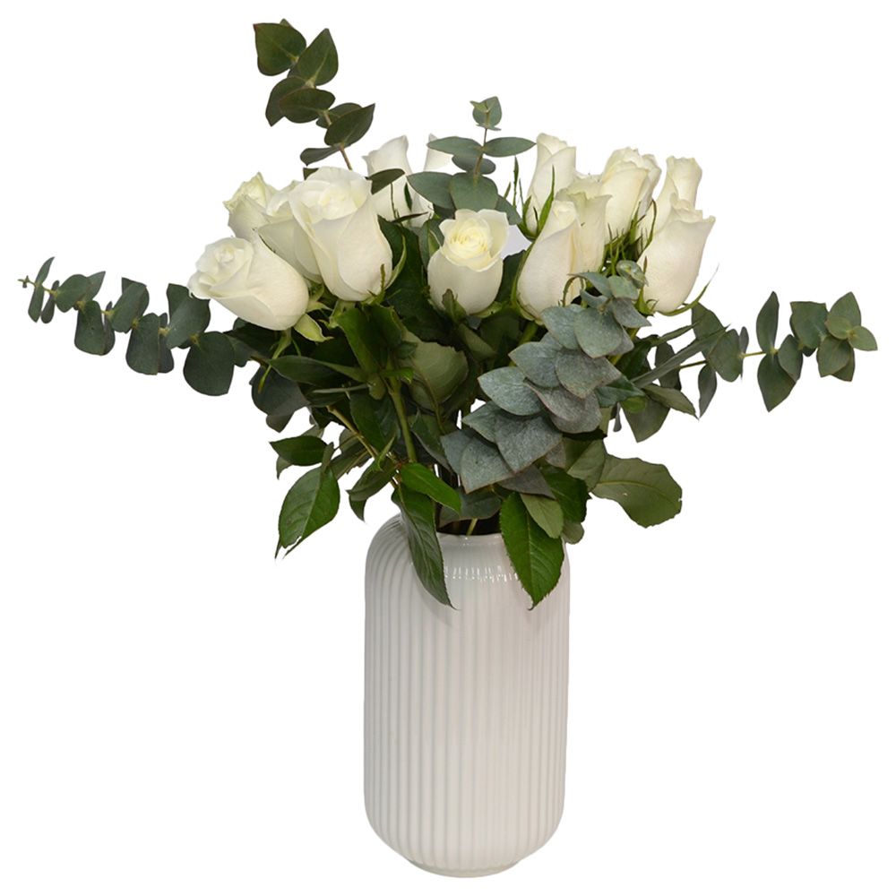 Aiwa Flowers - Vase Of White Flowers