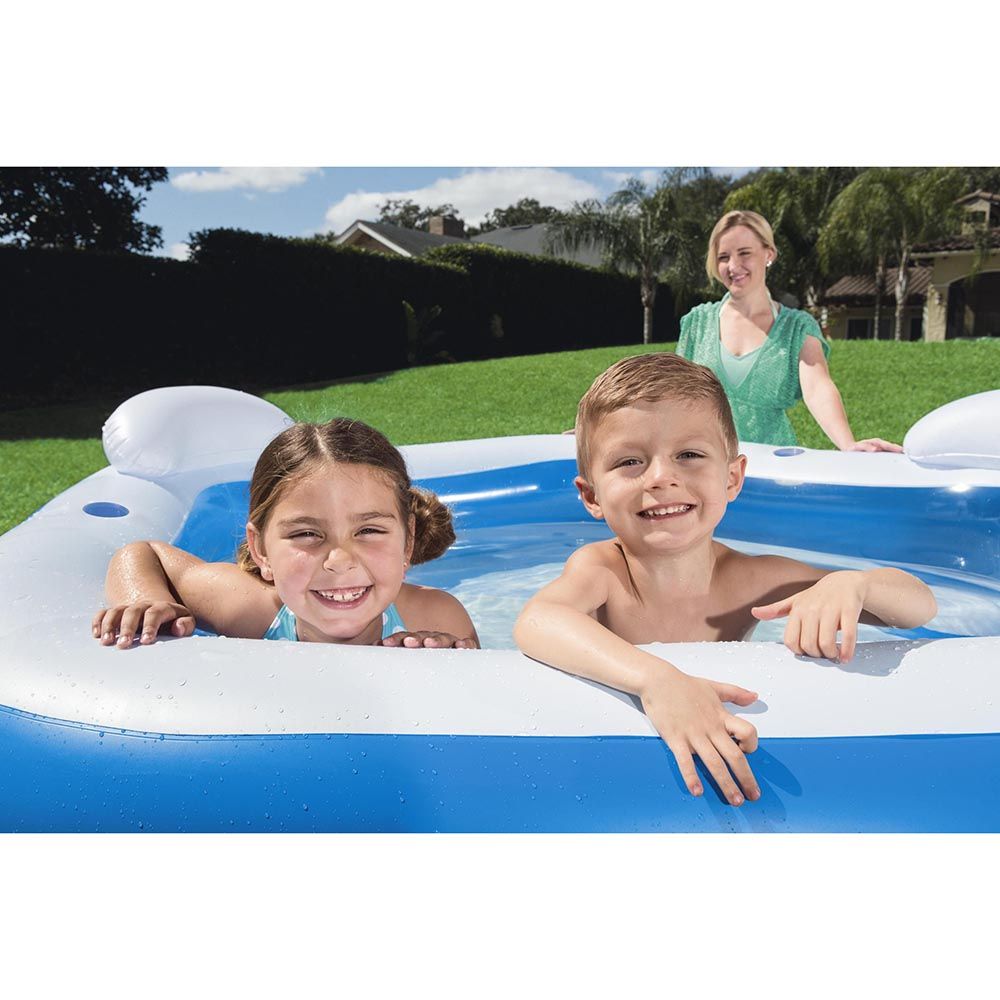 Bestway - Family Pool Fun 213 x 206 x 69 cm