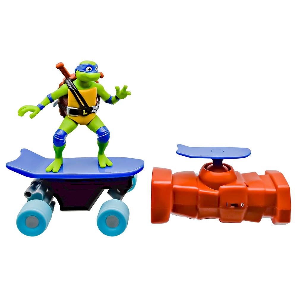 Nickelodeon - TMNT Movie Remote Control Half Pipe Vehicle Set - Style May Vary