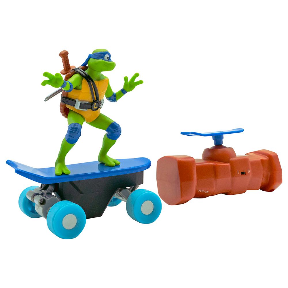 Nickelodeon - TMNT Movie Remote Control Half Pipe Vehicle Set - Style May Vary