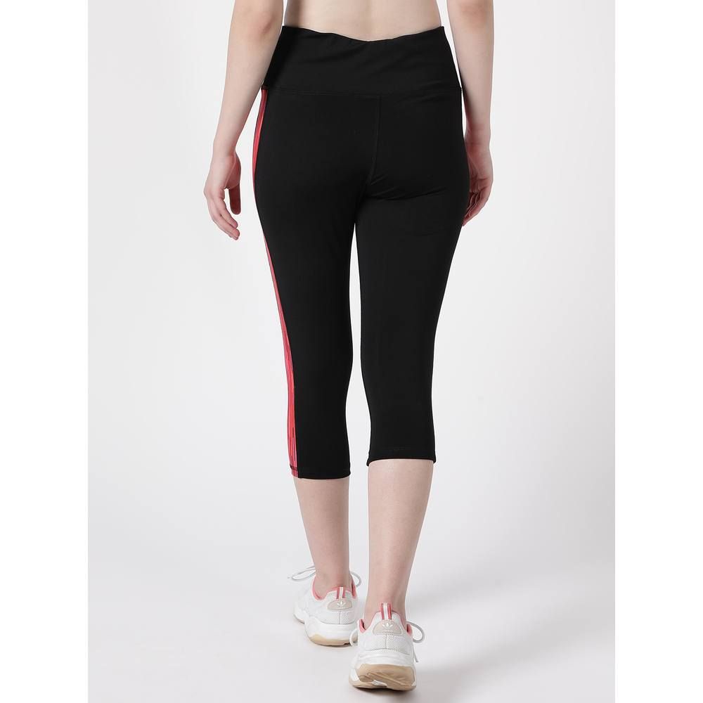 Studioactiv - Summer Breeze Capri - Black Red