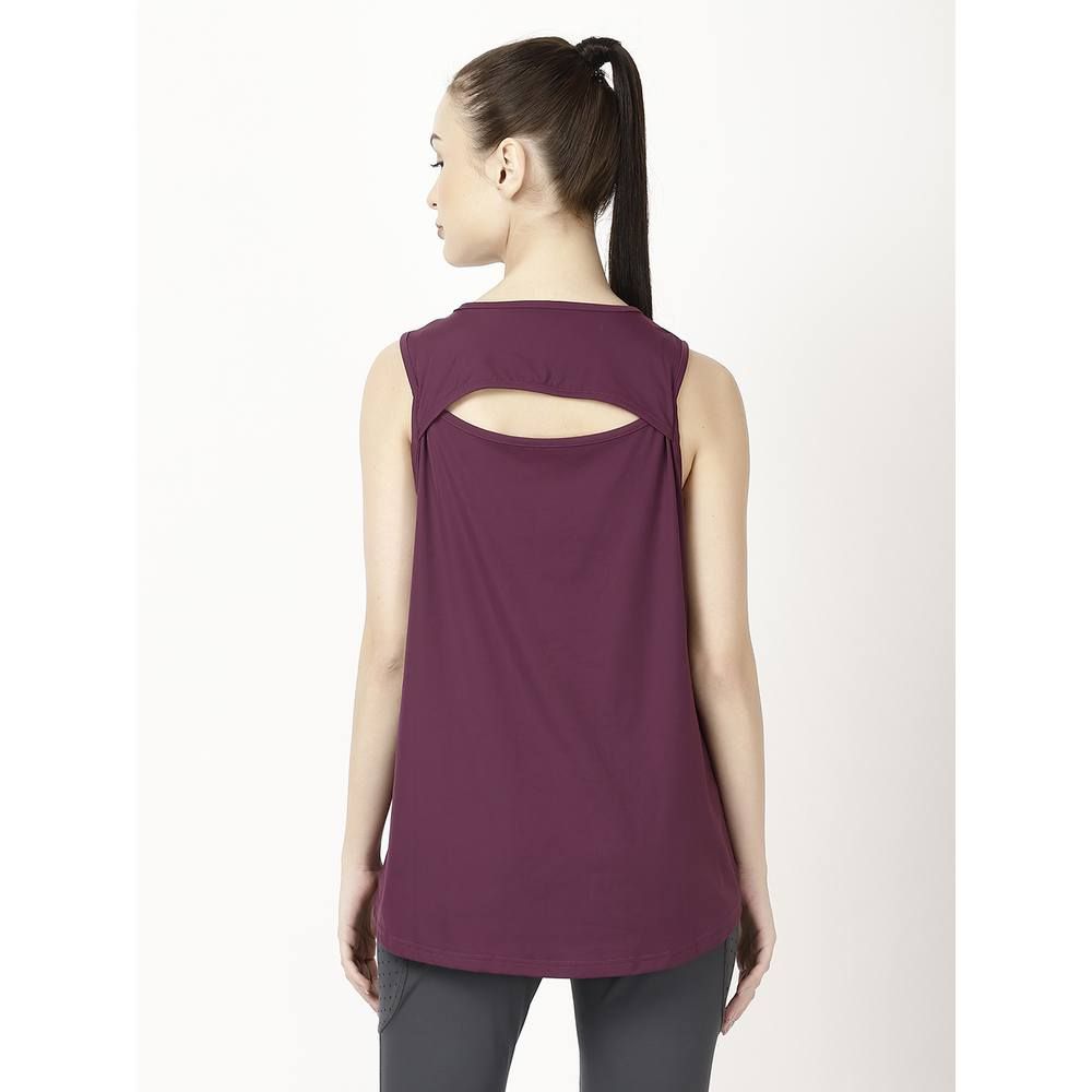 Studioactiv - Back Slit Tee - Wine