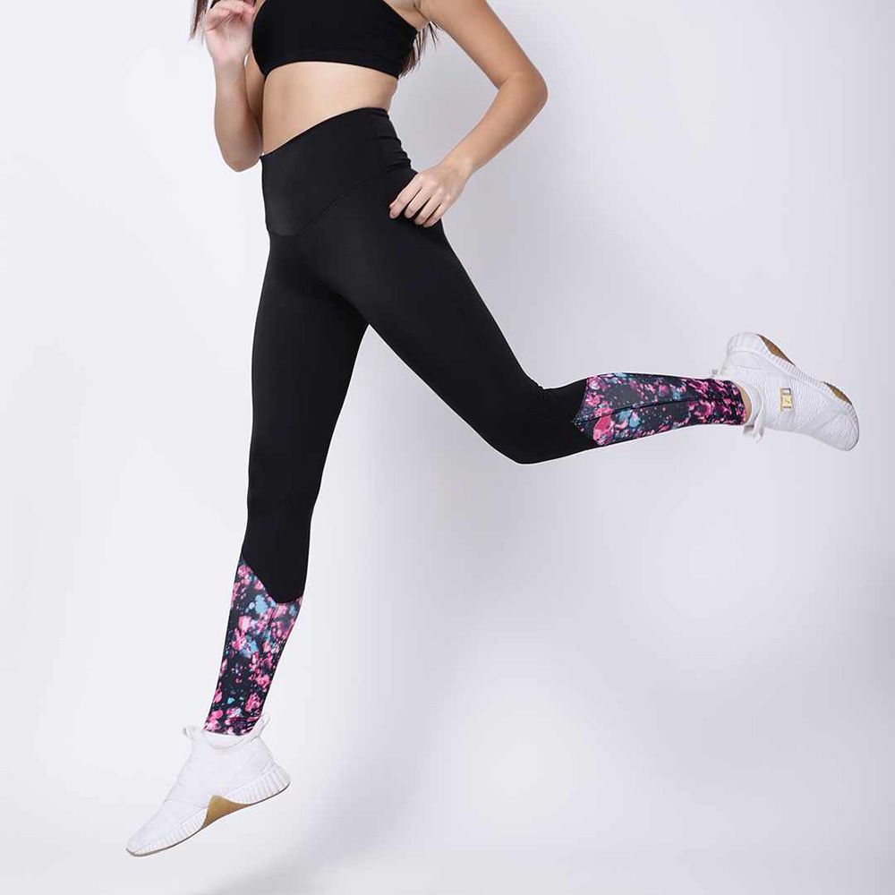 Studioactiv - Black Neoprint Style Diva Leggings