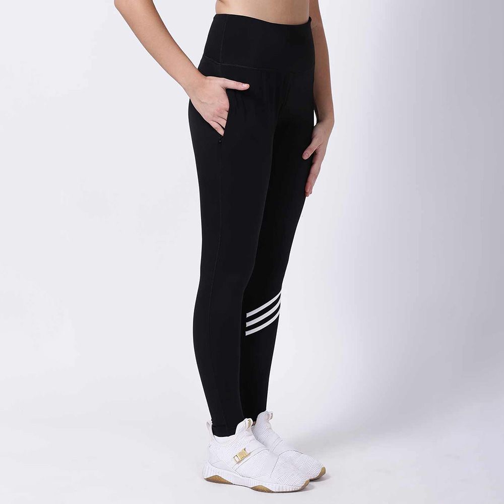 Studioactiv - Black White Striped Ace Leggings