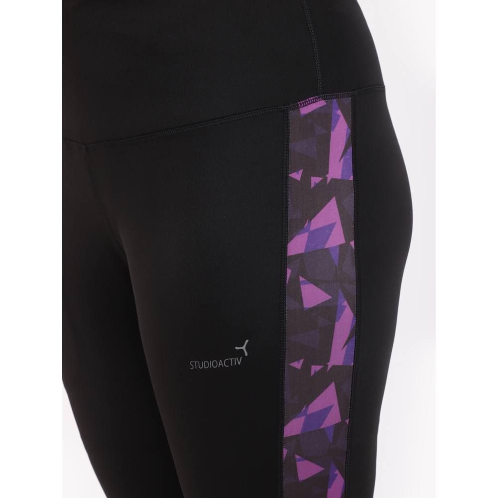 Studioactiv - Print Summer Breeze Capri Curvy - Black Purple