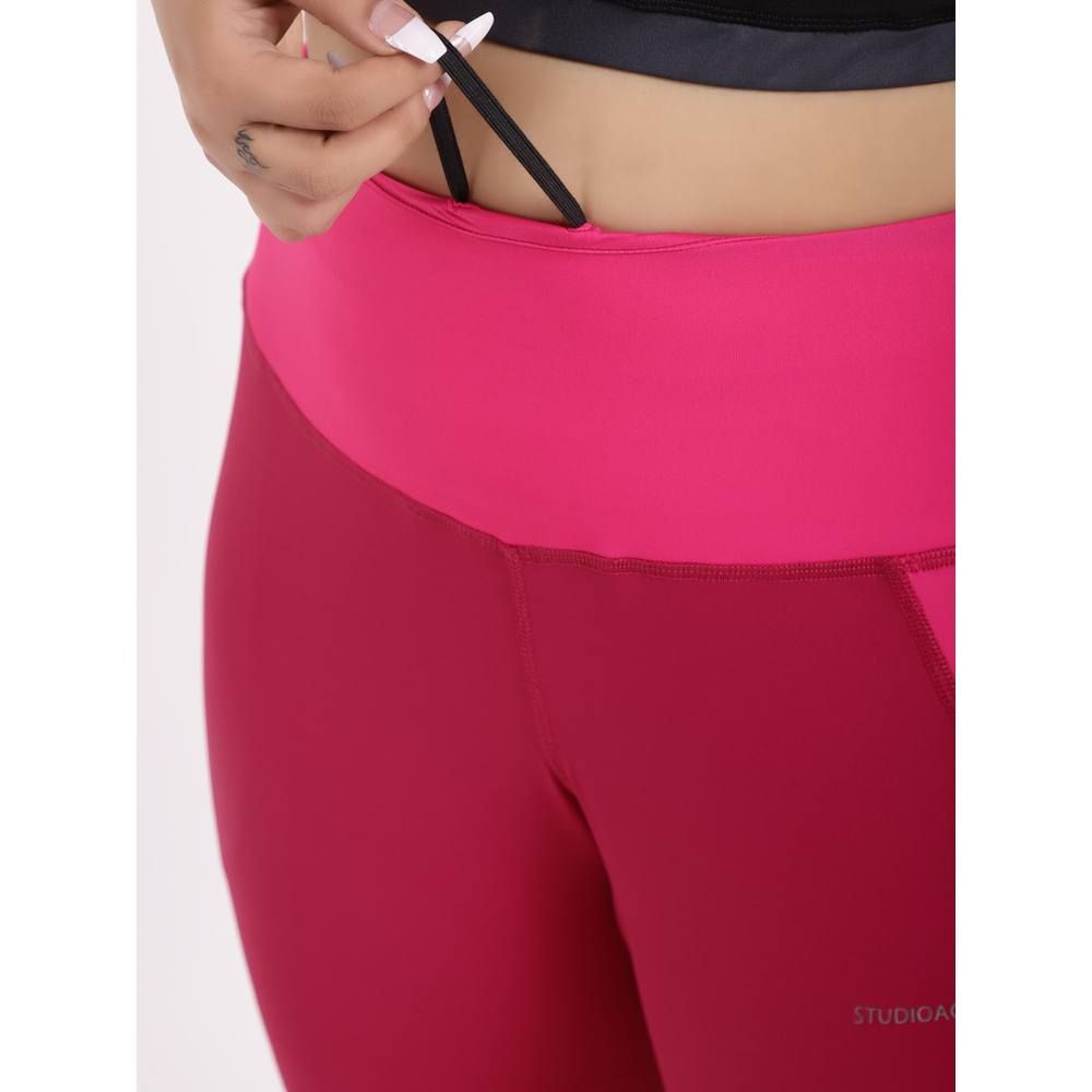 Studioactiv - Roadrunner Leggings Curvy - Cherry