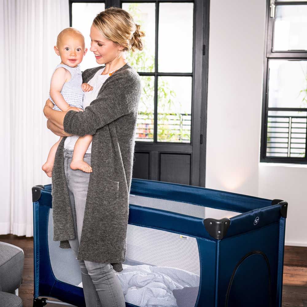 Hauck - Dream'N Play Plus Travel Bed - Navy