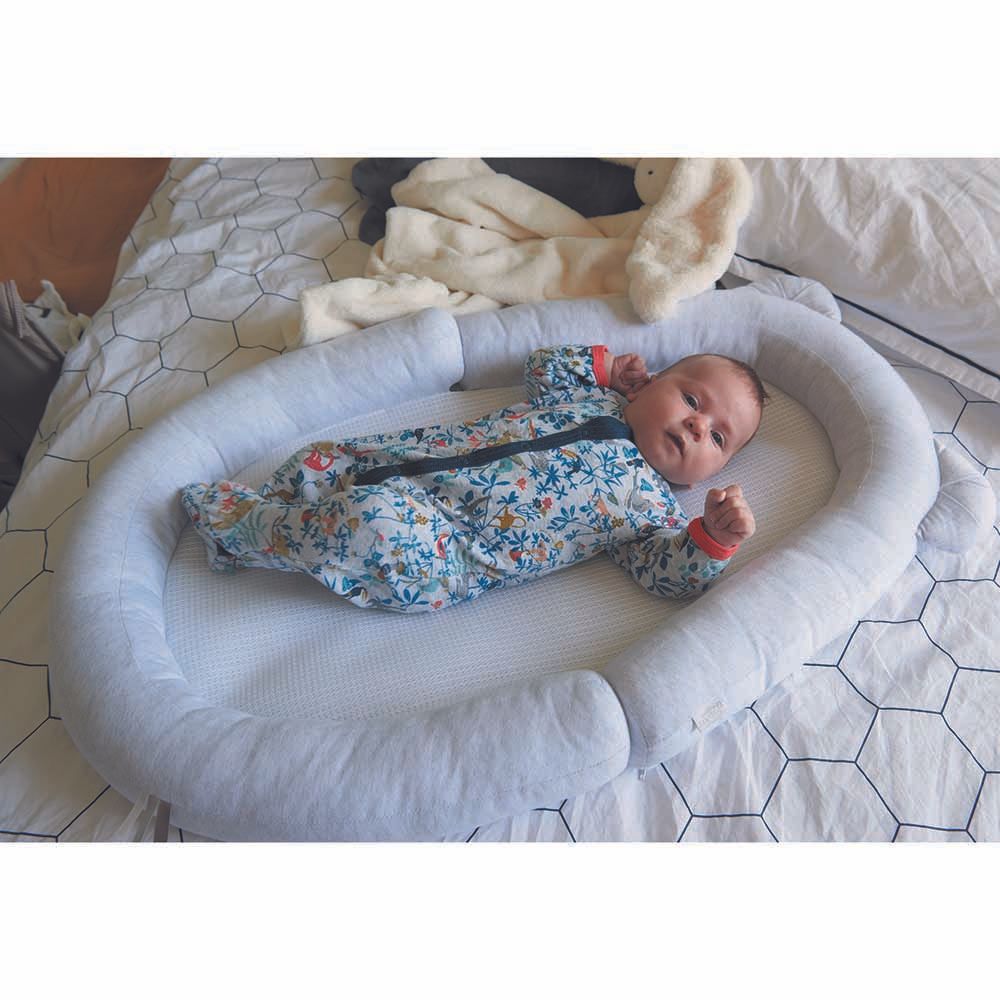 Candide - Air Breathable Baby Nest- Grey/White