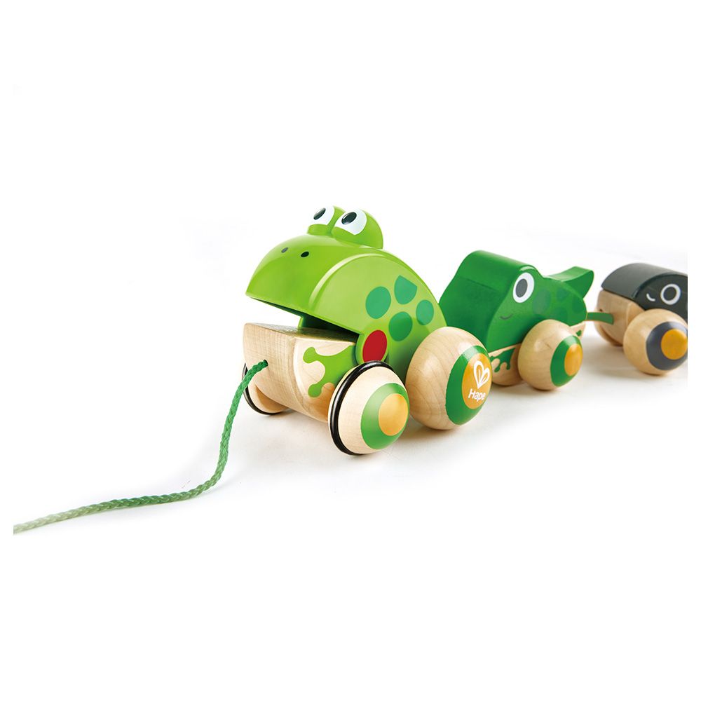 HAPE - Pull-Along Frog Family