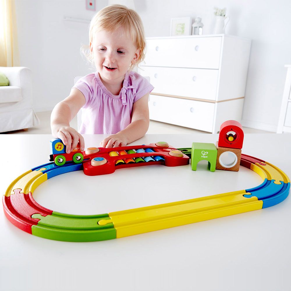 Hape - Sensory Railway