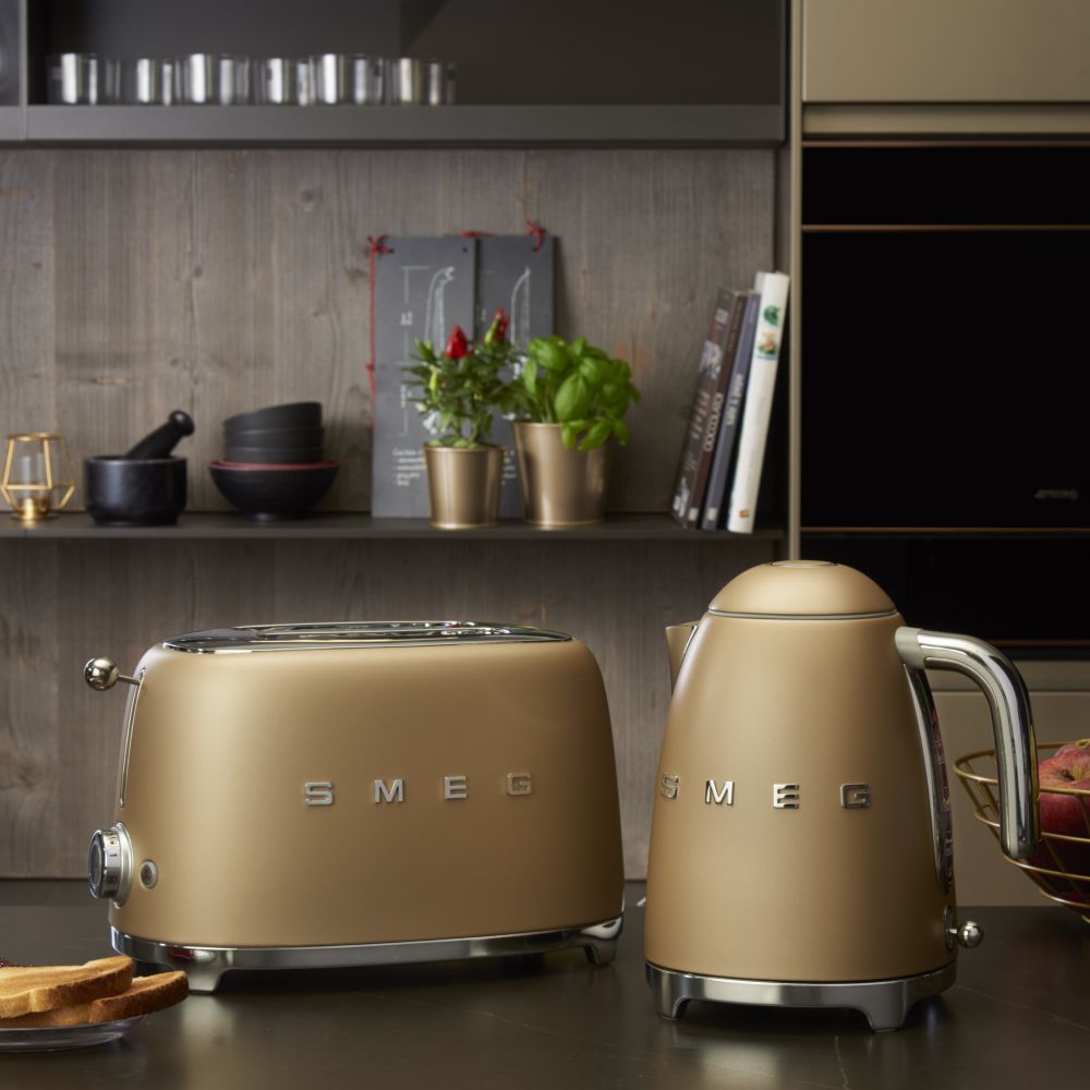 Smeg - 2 Slice Toaster - Champagne Matt