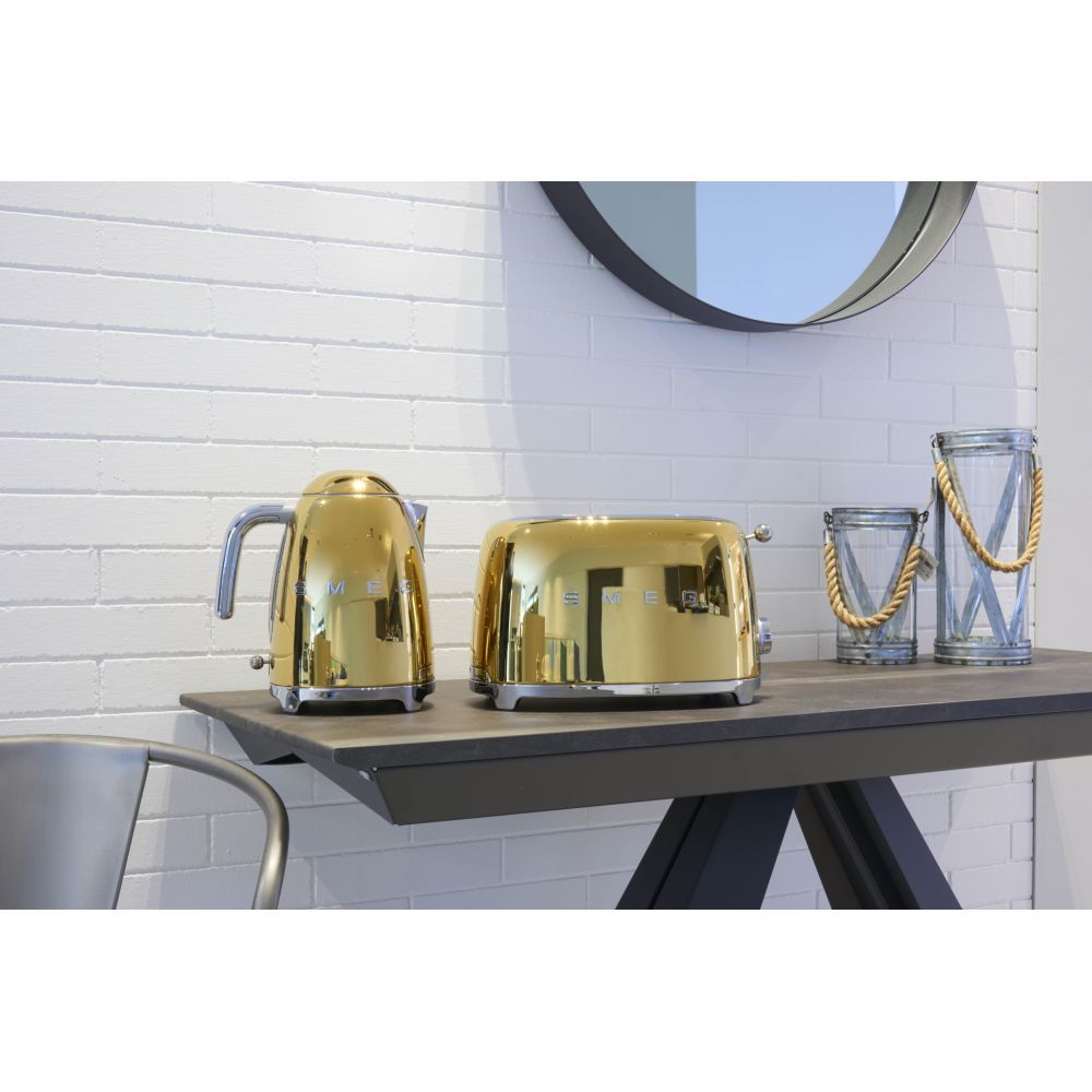 Smeg - 50's Retro Style Aesthetic 2 Slice Toaster - Gold