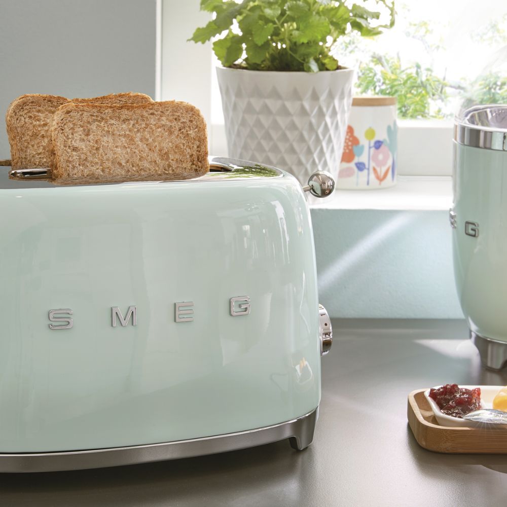 Smeg - 50's Retro Style 2 Slice Toaster - Pastel Green