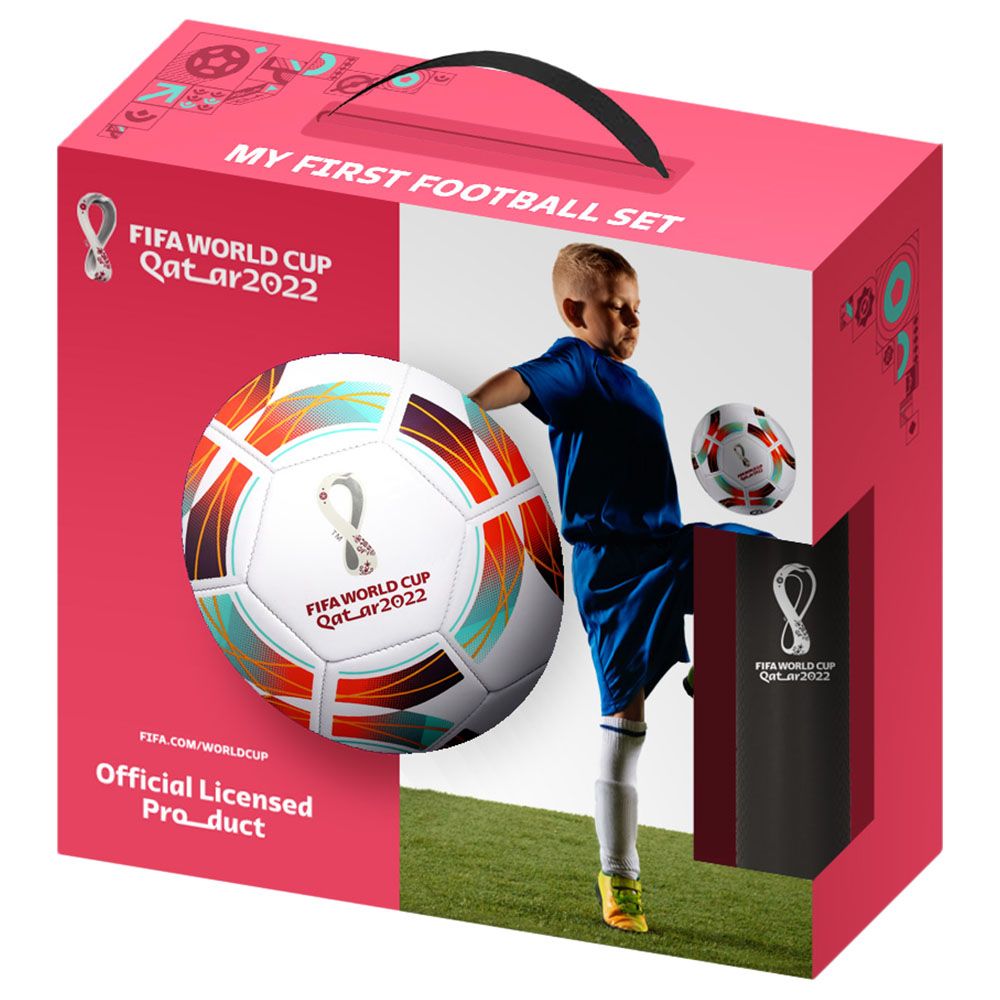 FIFA - Football Gift Set - Size 5 Ball w/ 17 cm Pump