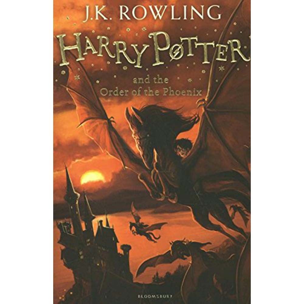 رواية الأطفال Harry Potter and the Order of the Phoenix من بلومزبوري 