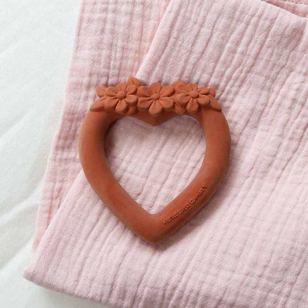 A little Lovely Company - Teething Ring Sweet Heart - Terracotta