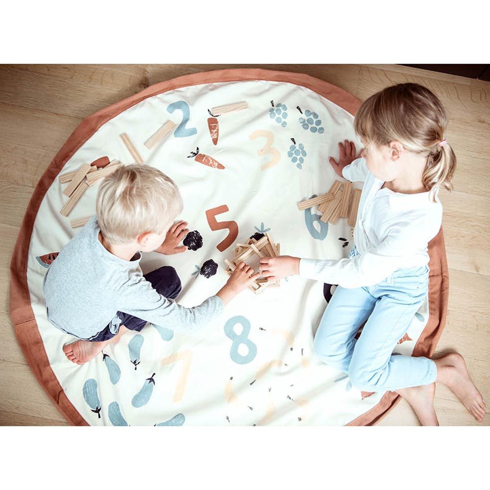 Play & Go - Playmat & Storage Bag - Veggie Numbers