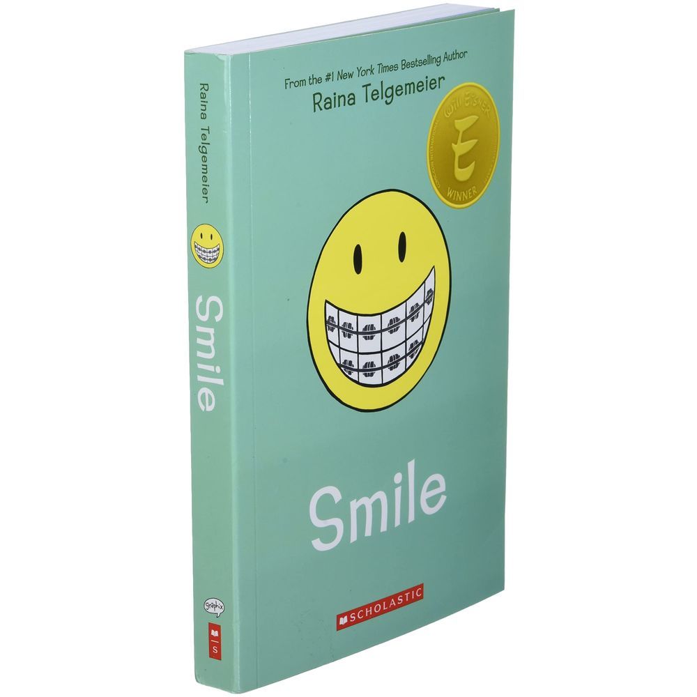 رواية مصورة Smile A Graphic Novel