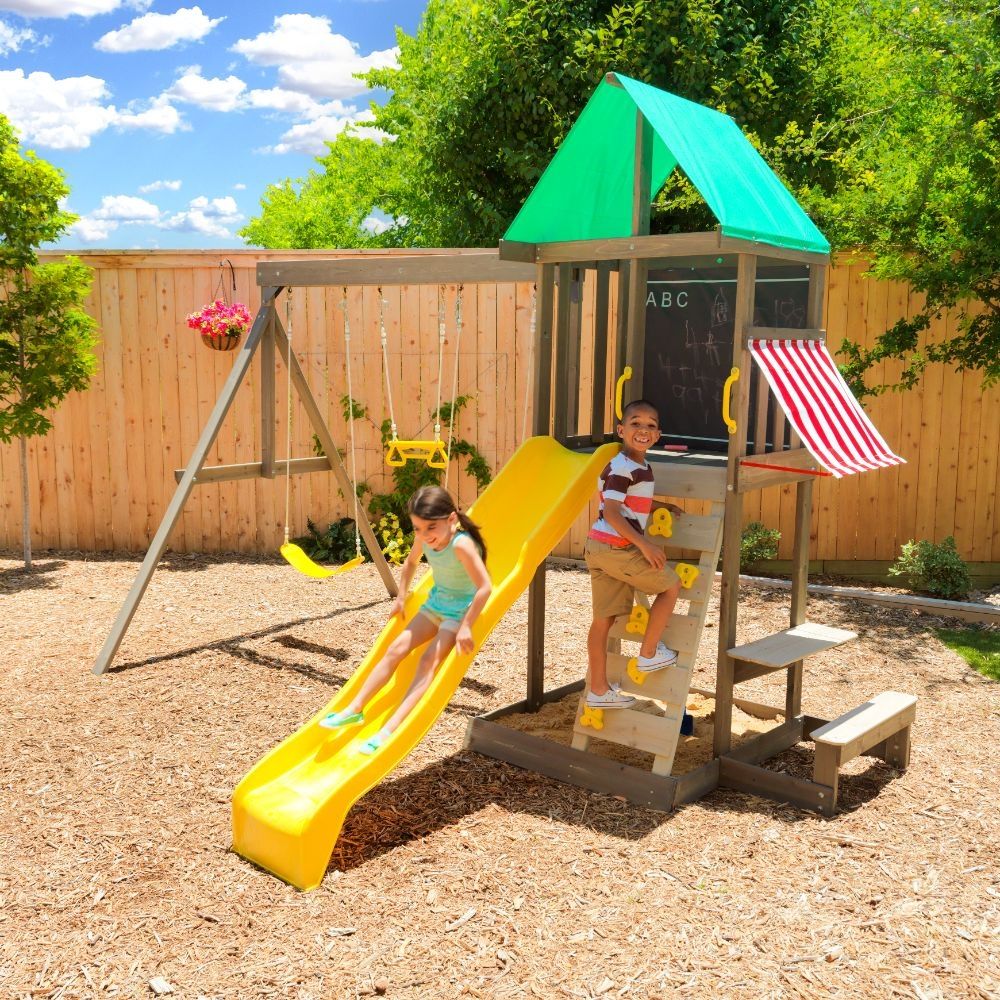 KidKraft - Newport Wooden Playset