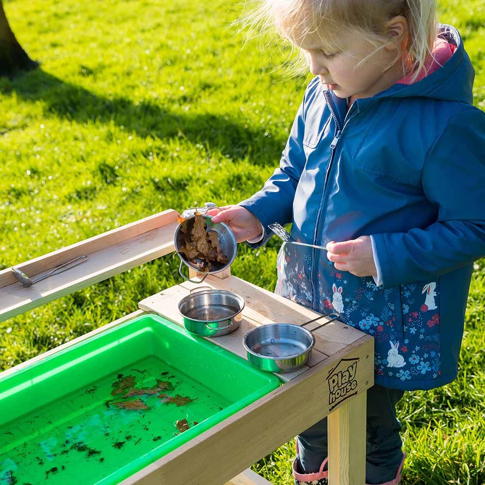 Playhouse - Mucky Mud Kitchen