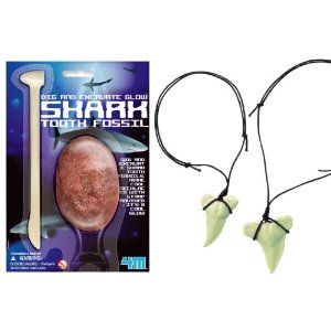 4M Dig A Glow Sharks Tooth