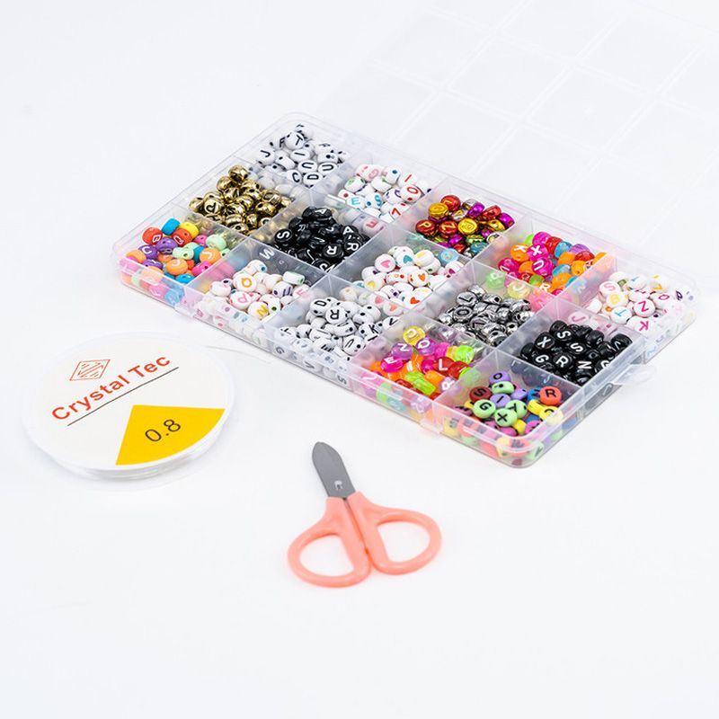 Family Center - English Beads w/ 2 Thread Rolls & Scissors 18-33-5468