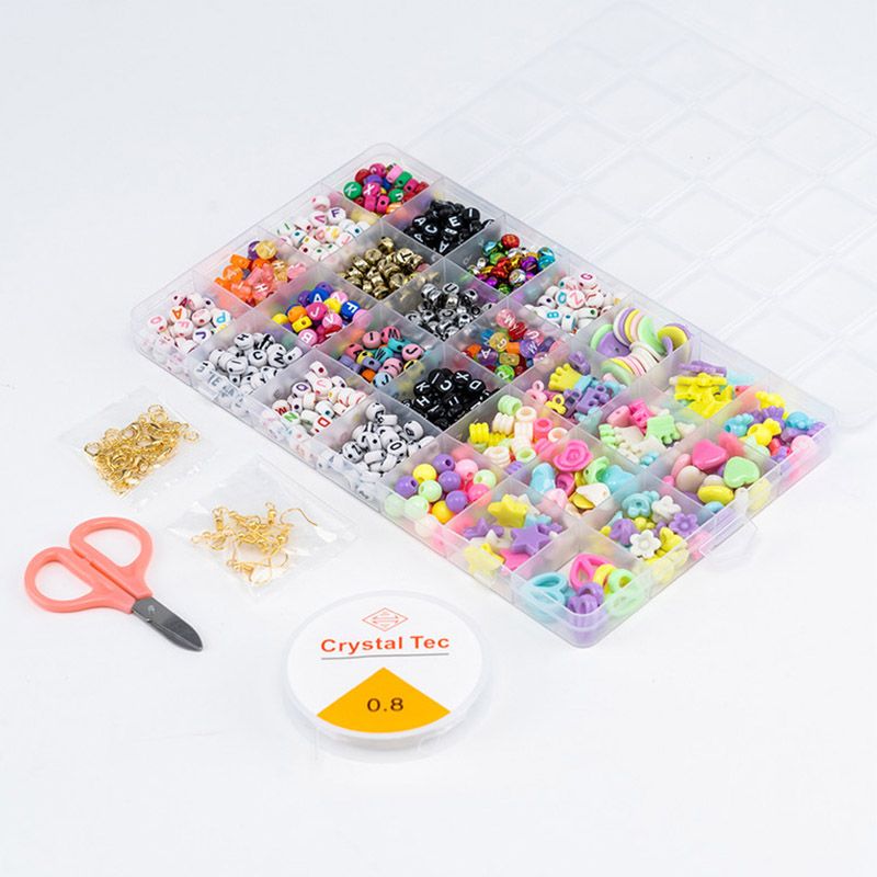 Family Center - English Beads w/ 2 Thread Rolls & Scissors 18-33-5470