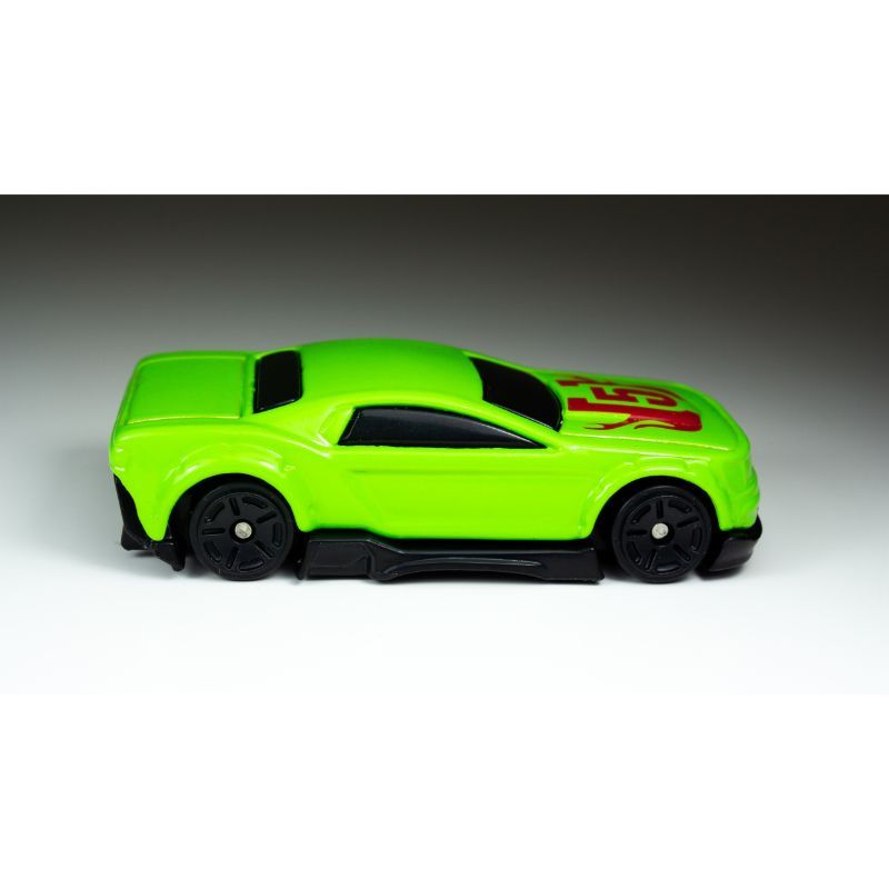 Maisto Fresh Metal - Diecast Car 3" - Green Race Car