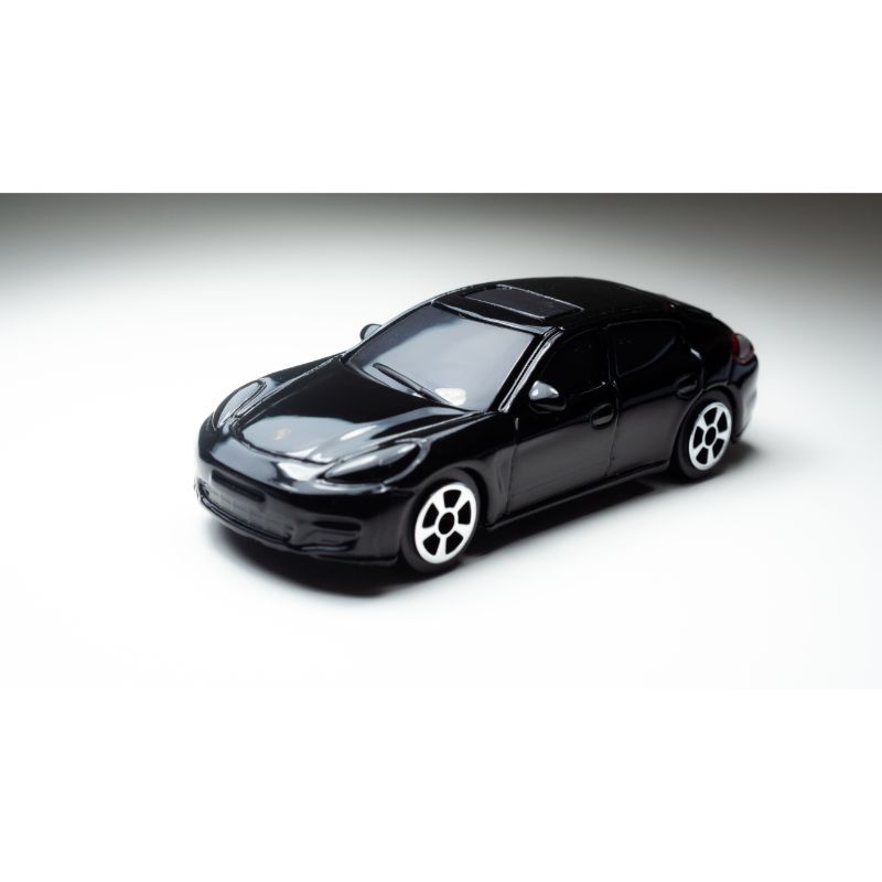 Maisto Fresh Metal - Diecast Car 3" - Porsche Panamera Turbo