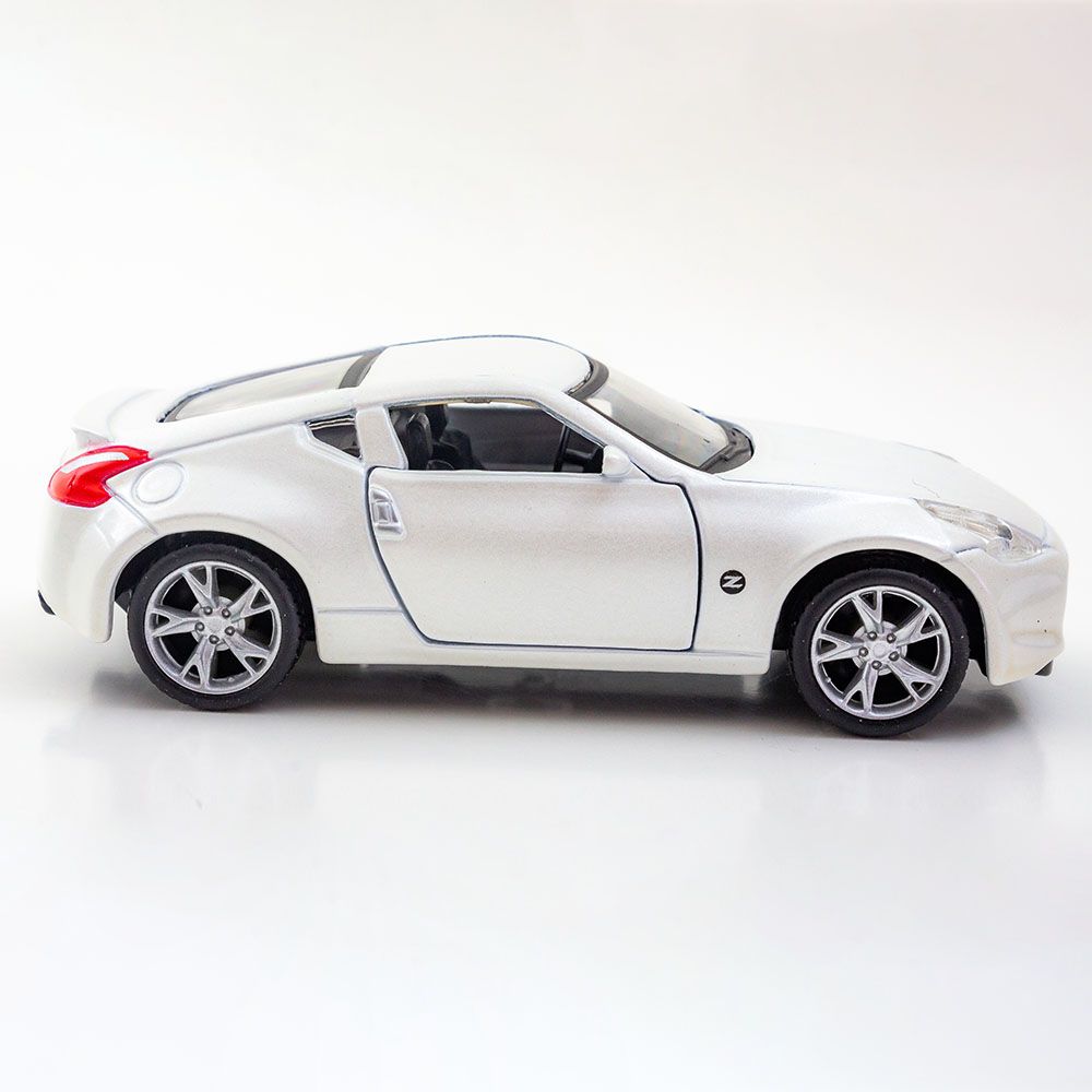 Maisto - Power Racer Nissan 370Z - White