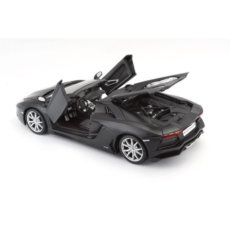 Maisto 1:24 Lamborghini Aventador LP 700-4 Roadster - Black