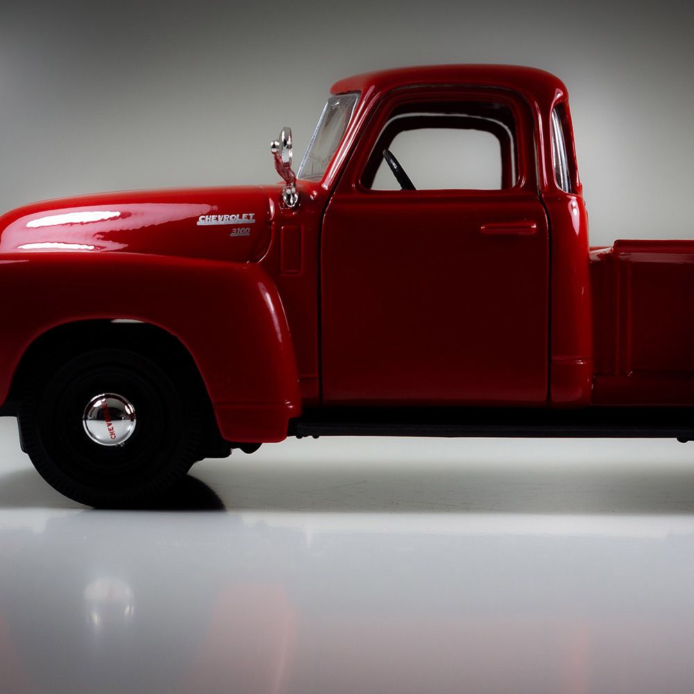 Maisto - 1950 Chevrolet 3100 Pickup Special Edition - Red