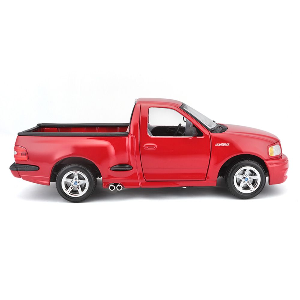 Maisto - 1:21 Scale Ford SVT F 150 Lighting Car - Red