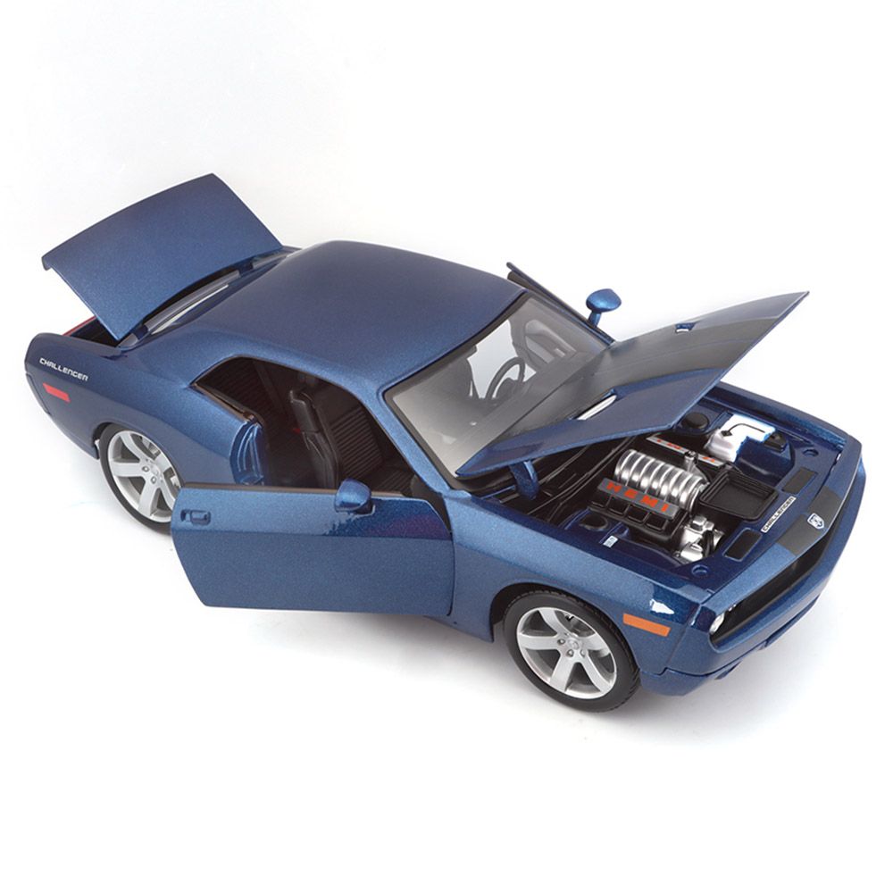 Maisto - 1:18 Scale 2006 Dodge Challenger Concept Car - Blue