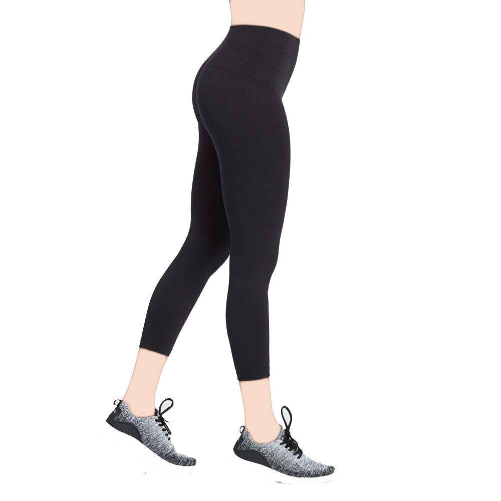 SPANX - Cropped Look At Me Now Seemless Leggings - Very Black