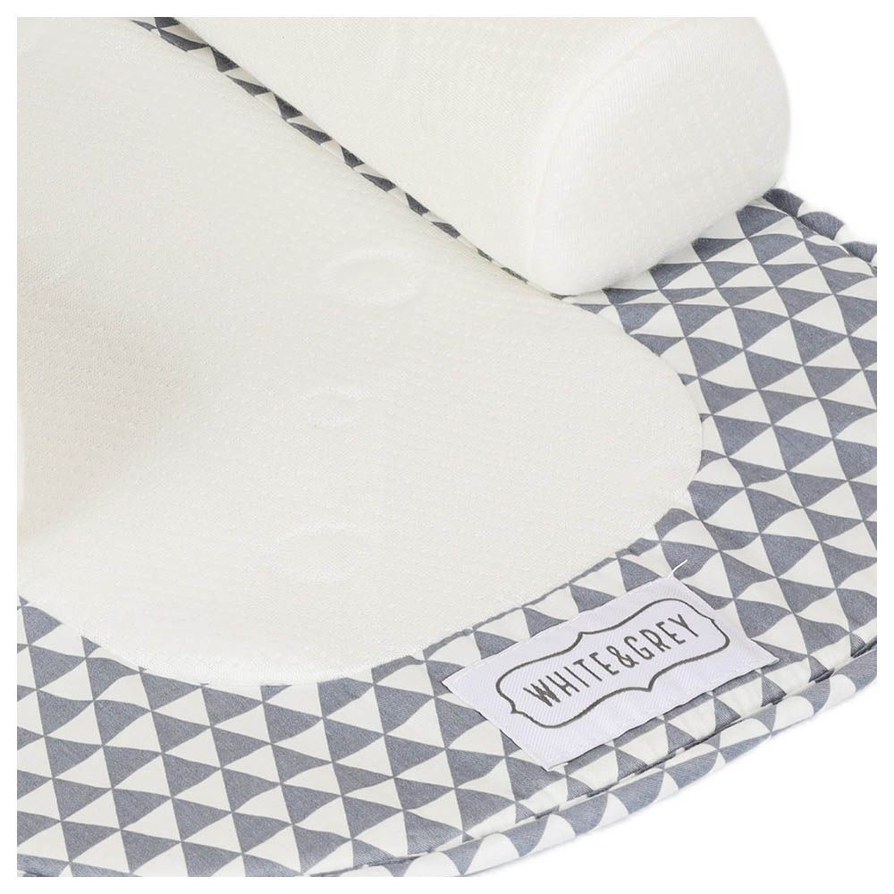 White&Grey - Cosy Sleep Baby Bedding  - Triangle