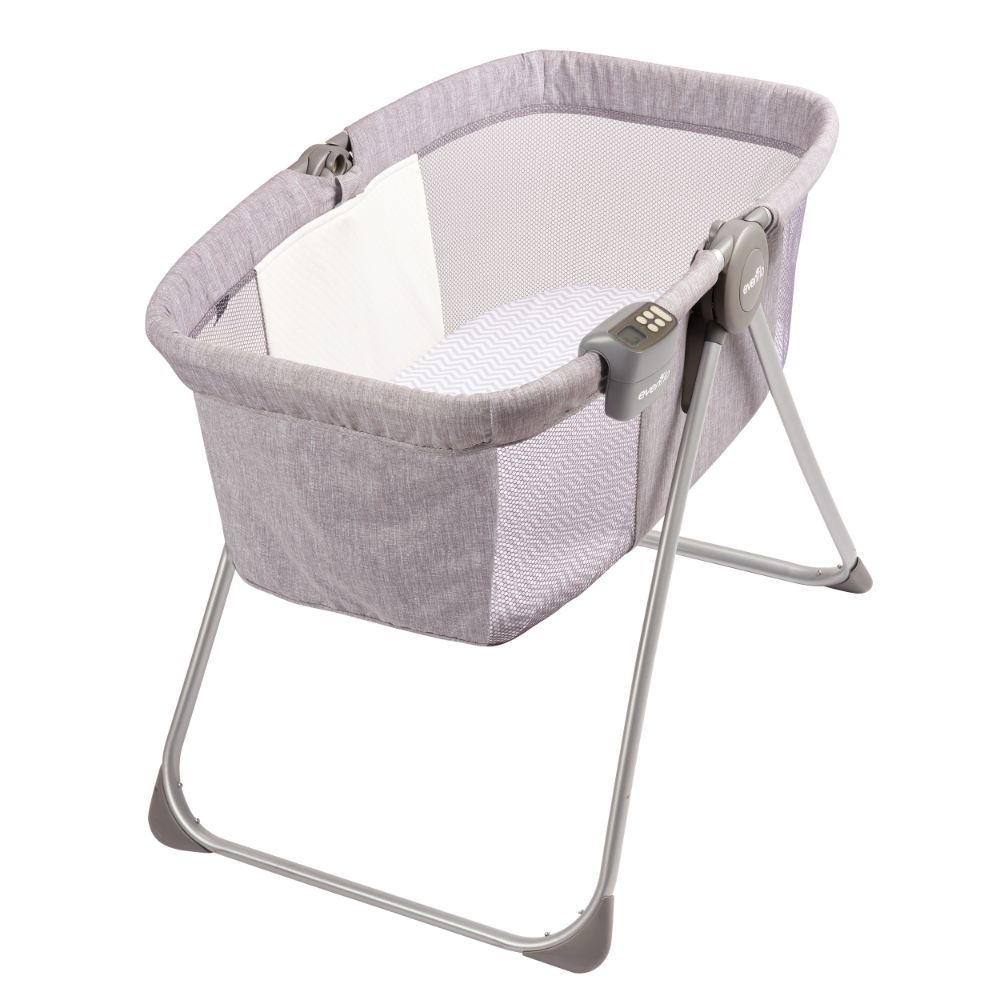 Evenflo - Loft Portable Bassinet - Chevron Melange