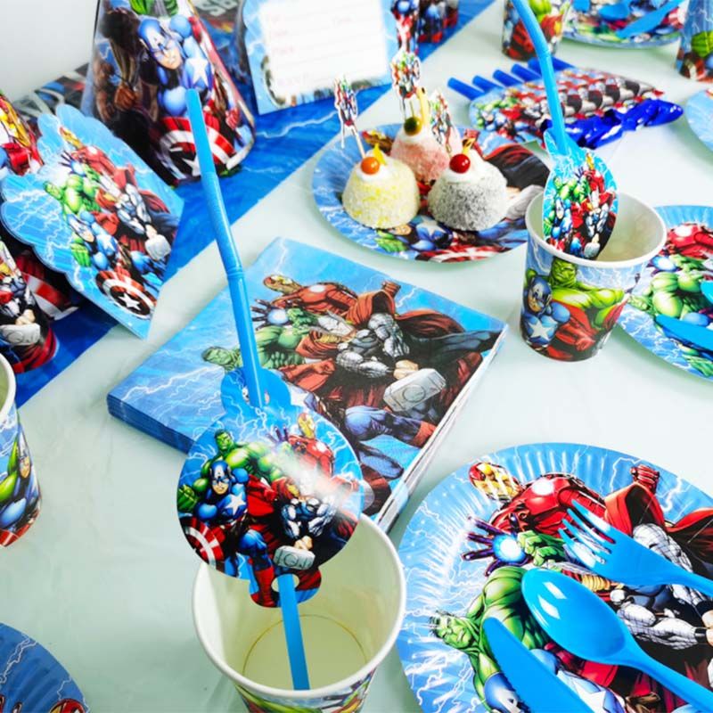 Brain Giggles - Avengers Theme Disposable Tableware 136pcs