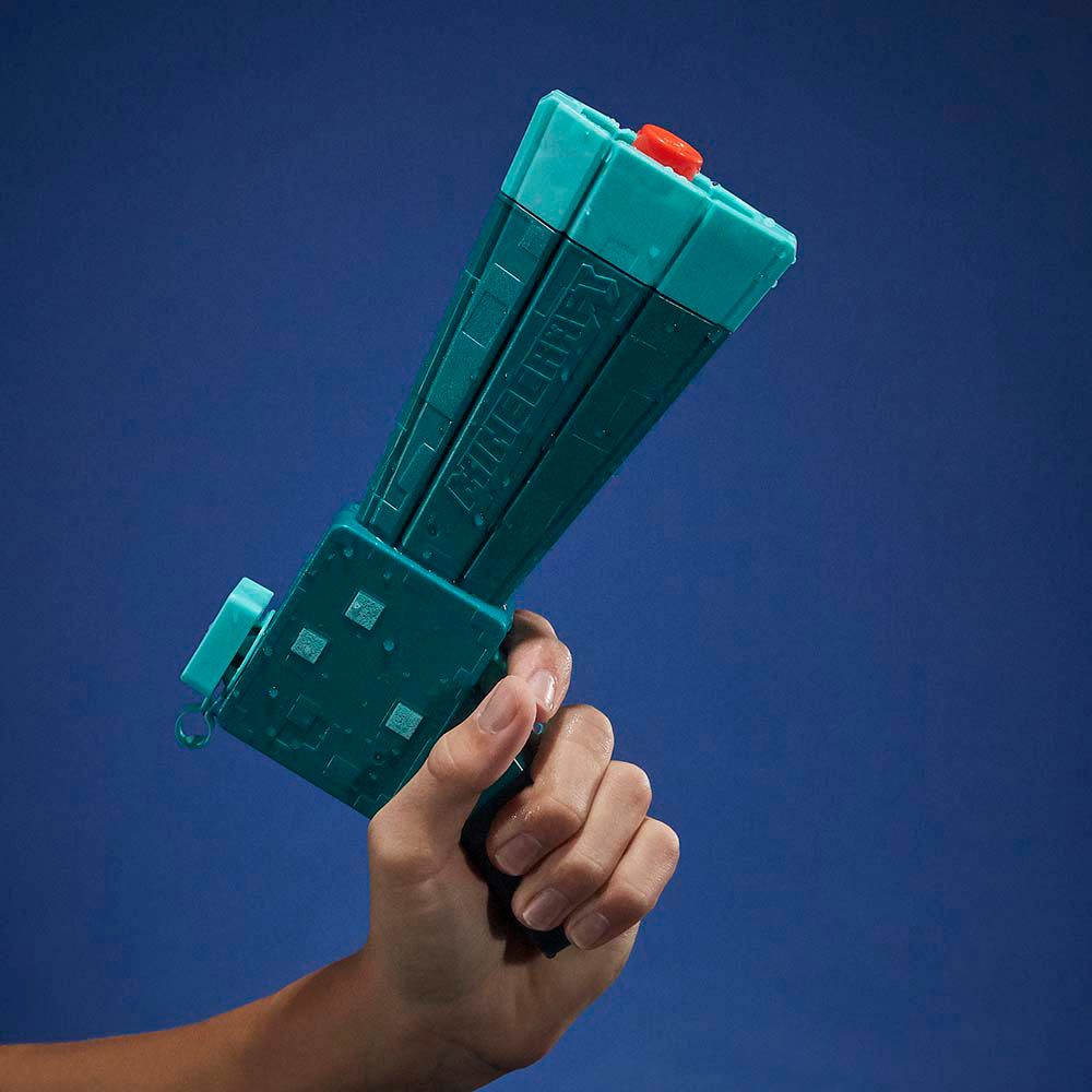 Hasbro - Nerf Super Soaker Minecraft Glow Squid Water Blaster